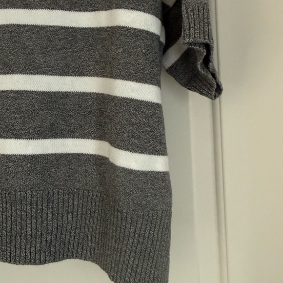 Banana Republic Charcoal and White Striped Sweater - Picture 3 of 4